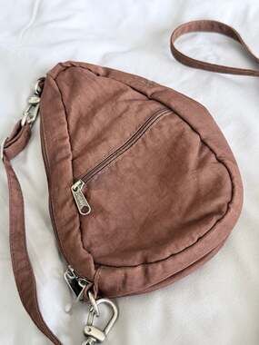 AmeriBag Healthy Back Bag Brown Nylon Ergonomic Sling Bag